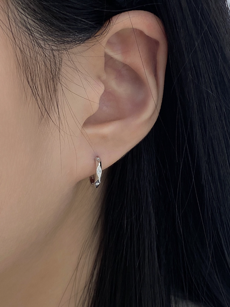 Diurnal cubic one touch earring