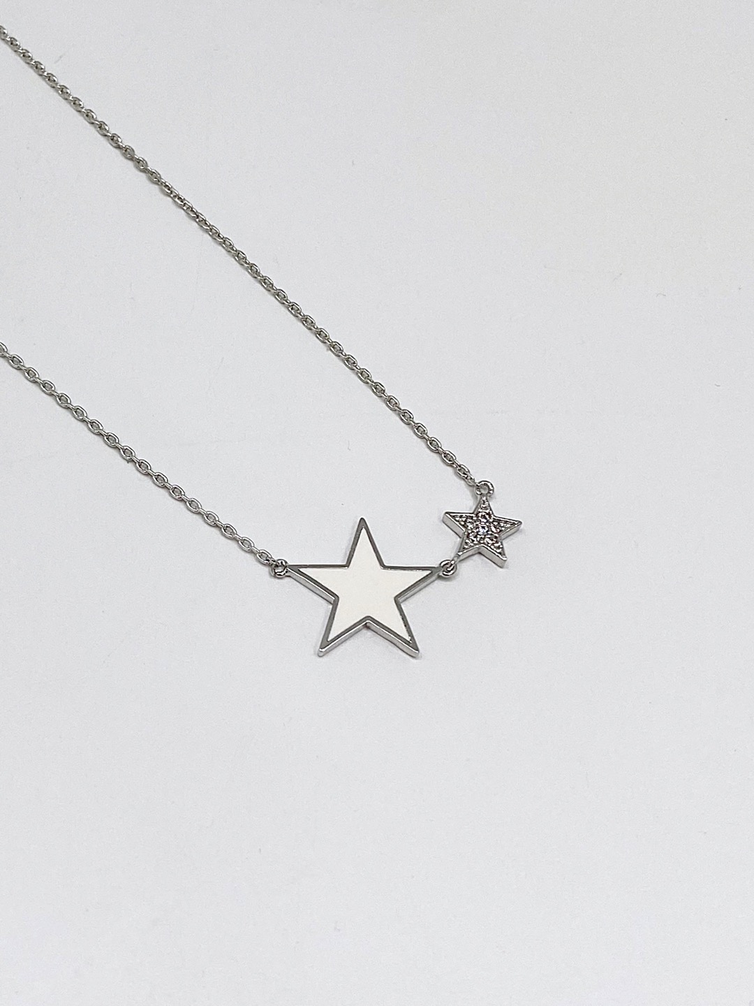 YUSE STAR NECKLACE [WHITE]